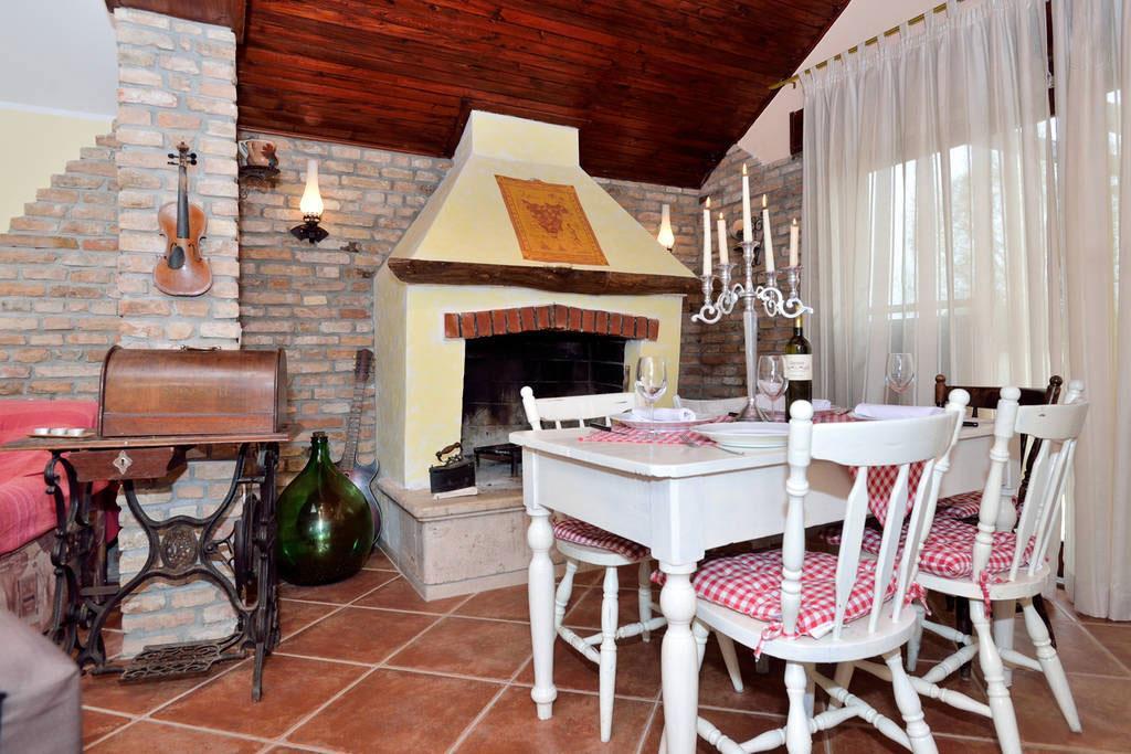 Villa Rustic House With Private Swimming Pool Pola Esterno foto